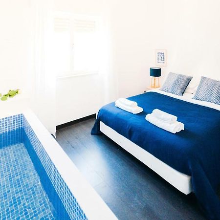 Appartamento Amazing Seaview With Terrace - 5Min From The Beach Cascais Esterno foto