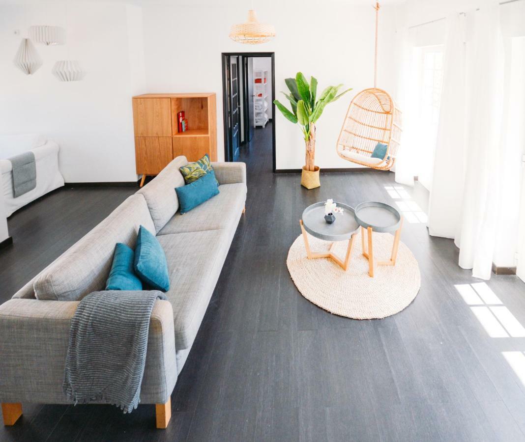Appartamento Amazing Seaview With Terrace - 5Min From The Beach Cascais Esterno foto